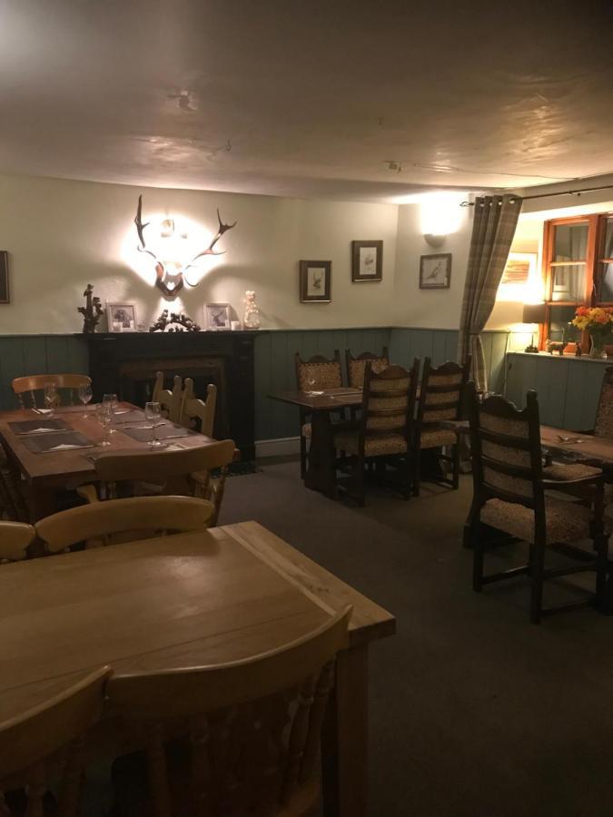 The Malt Scoop Inn Merton  Buitenkant foto